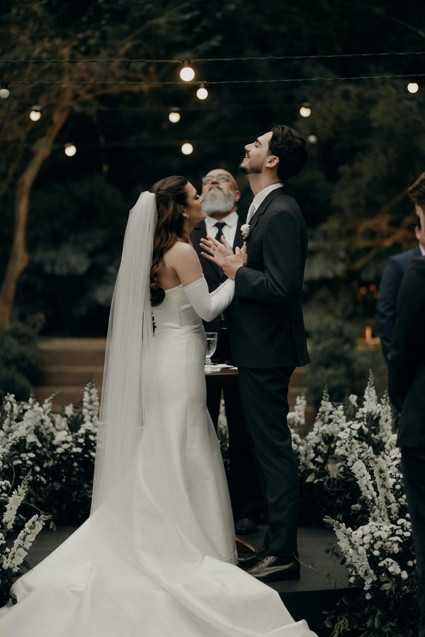 Discover stunning wedding photography with a lyon expert